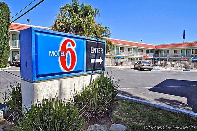 Motel 6-Bakersfield, Ca - Convention Center Exterior photo